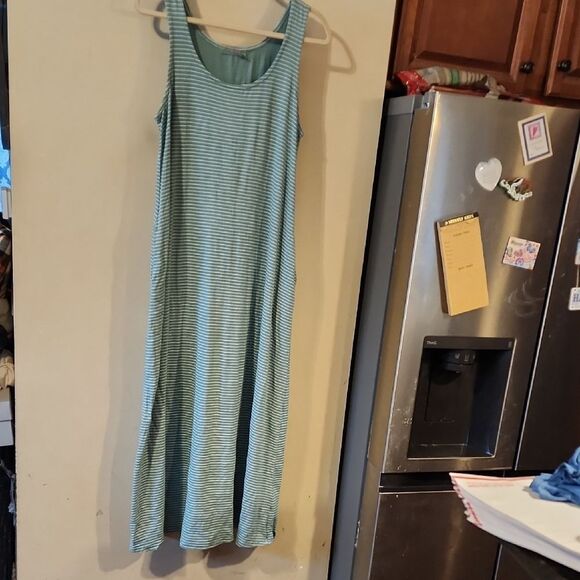 Fresh Produce Green Fitted Sleeveless Tank Top - Picture 6 of 6